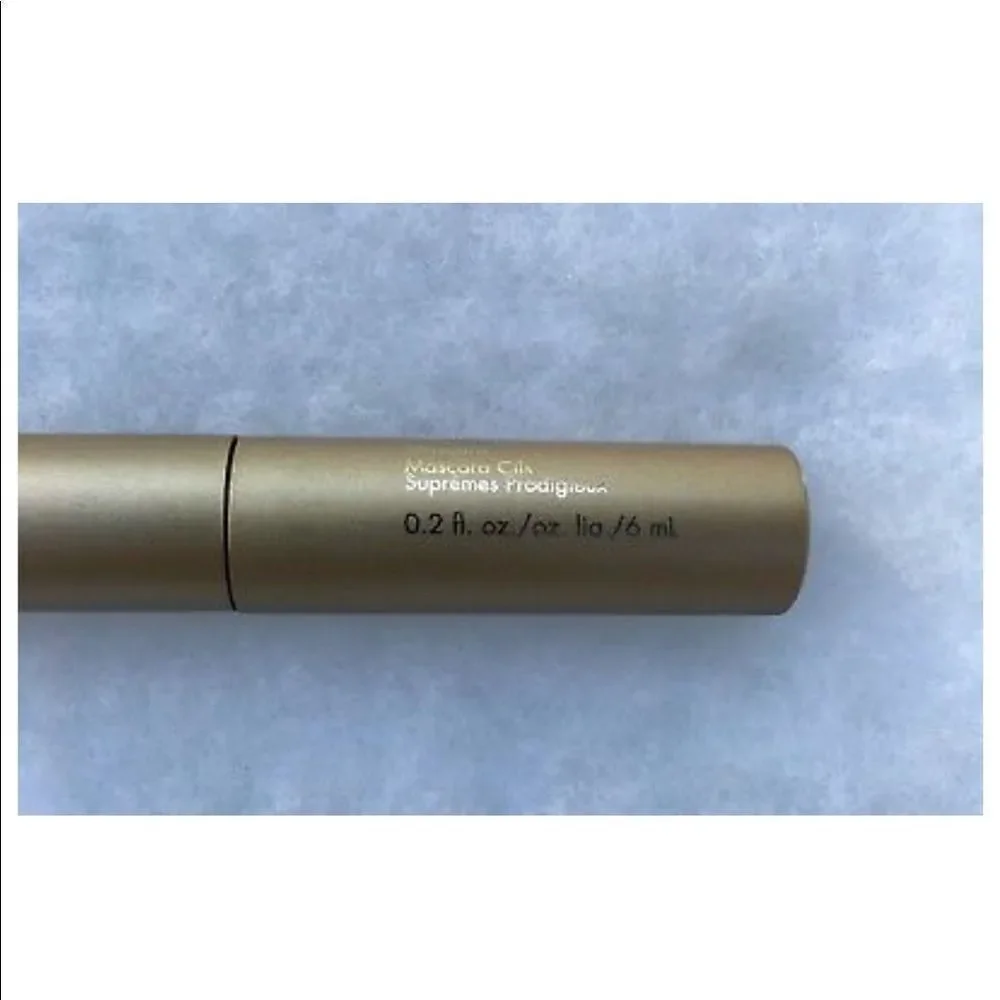 ✨HP✨STILA Huge Extreme Lash Mascara✨